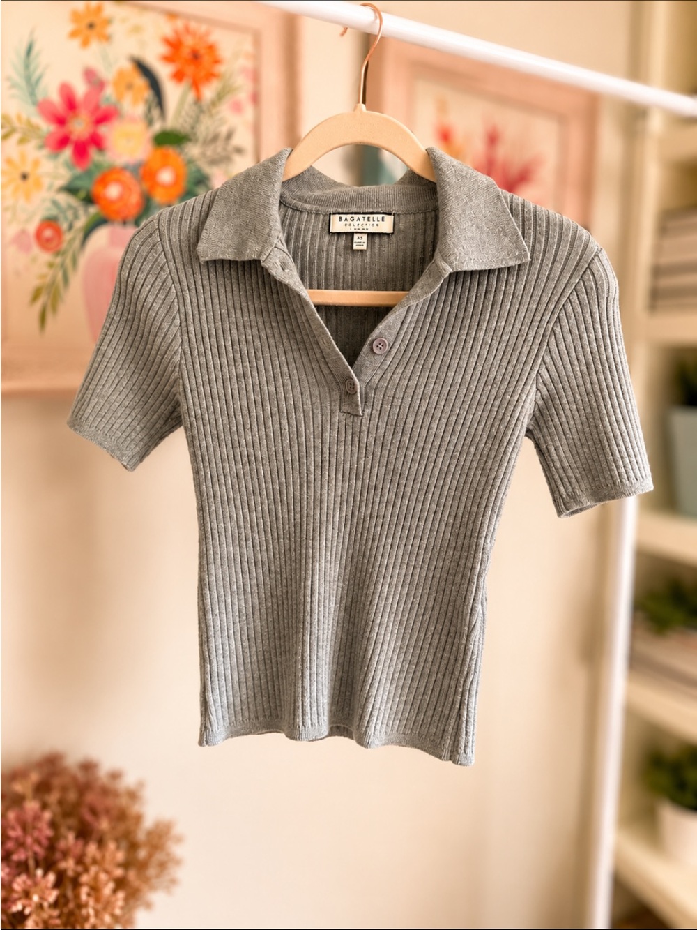 bagatelle Light Gray Ribbed Polo Short Sleeve Top
